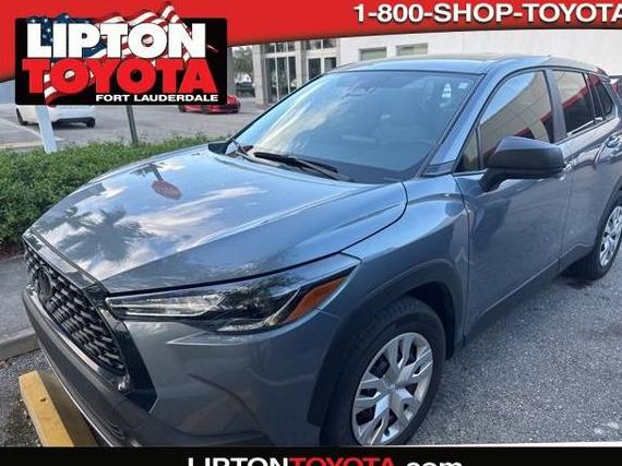 TOYOTA COROLLA CROSS 2024 7MUAAAAG5RV088353 image